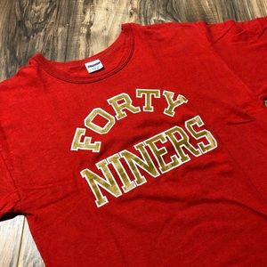 SOLD! - Red Vintage 90’s SF 49ers STARTER TShirt
